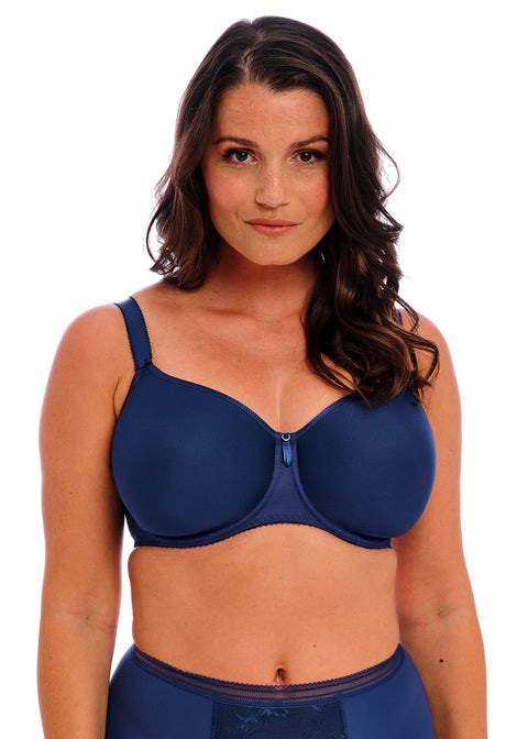 Rebecca BH med spile