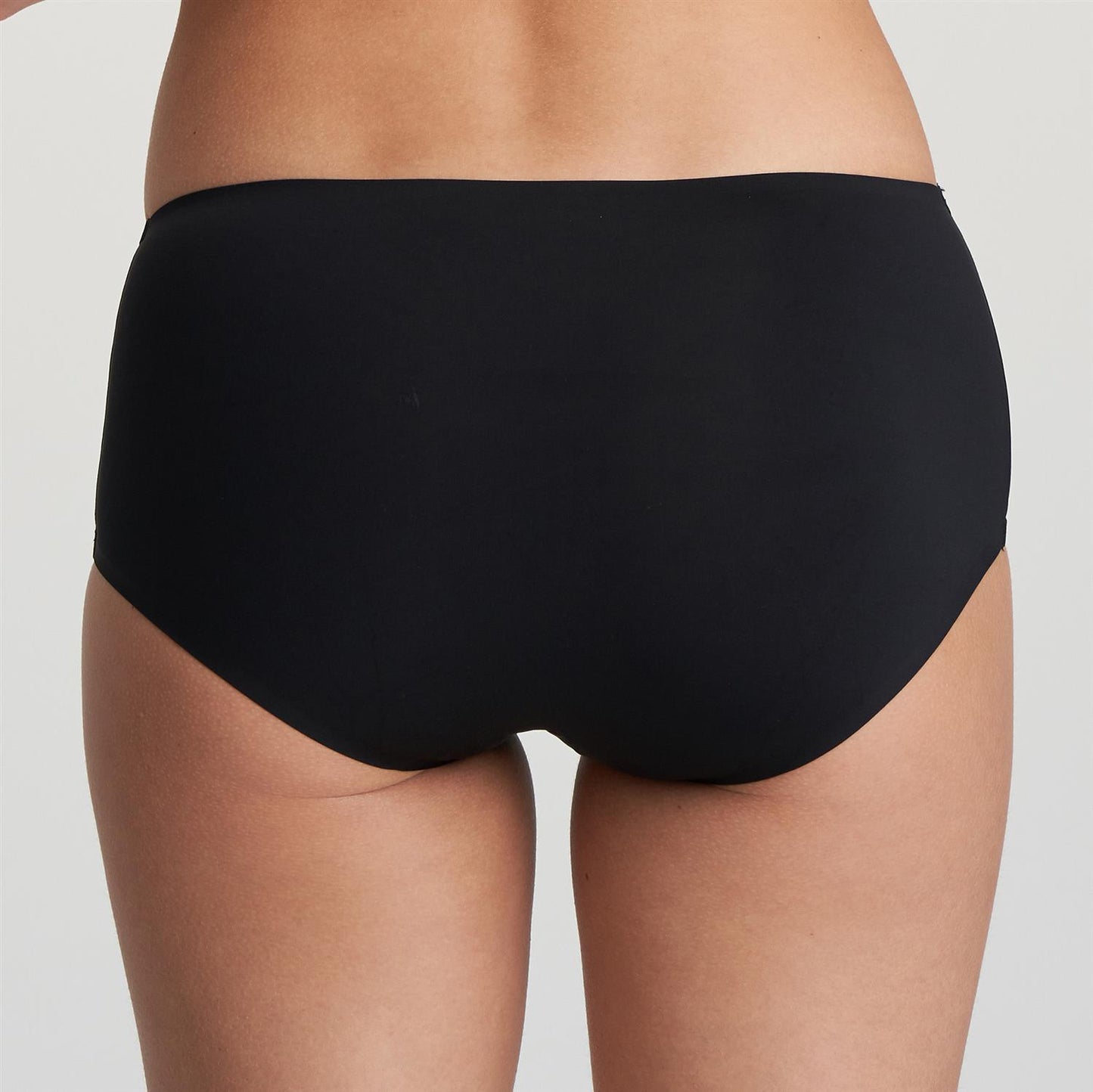 Truser sømløse, shorts Color Studio Tilbud Black