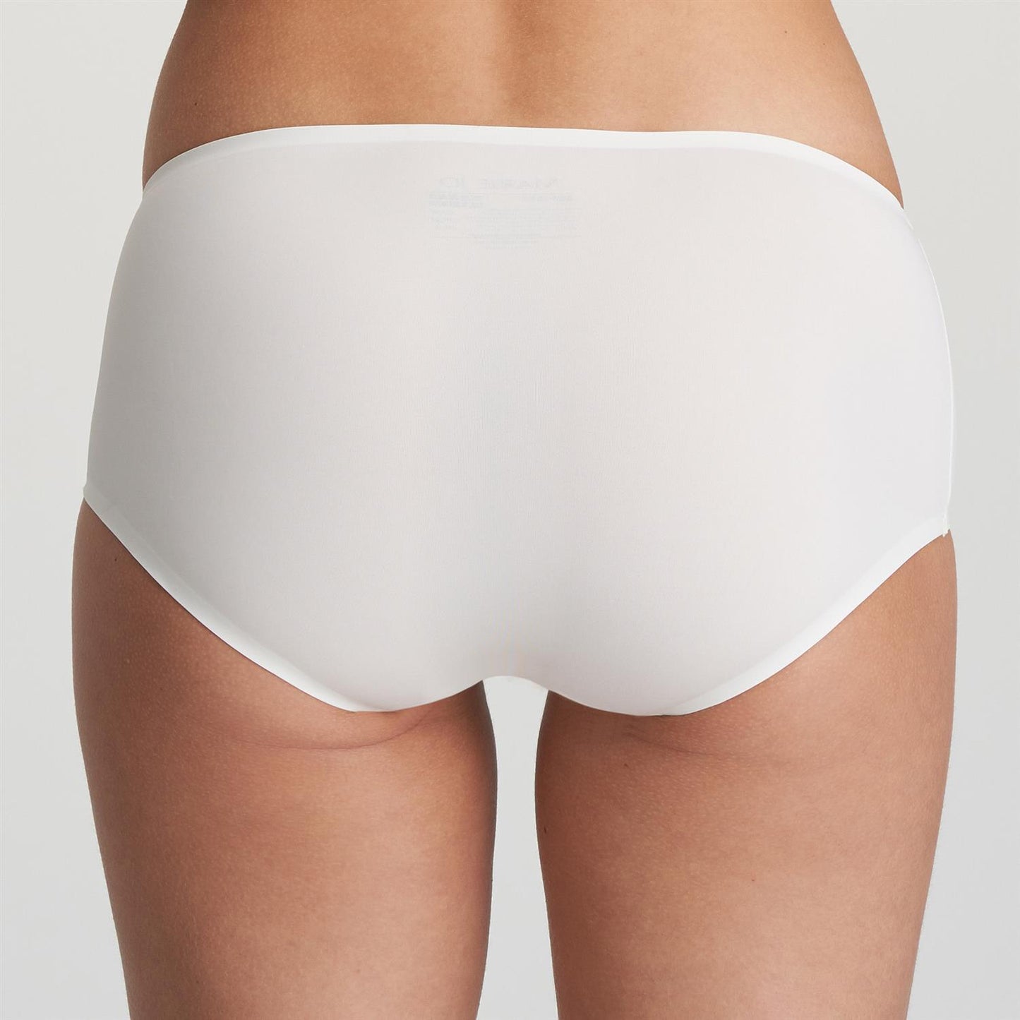 Truser uten sømmer. Shorts Color Studio Tilbud Natural